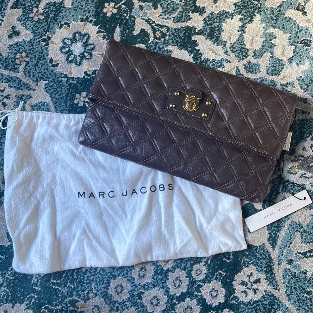 Marc Jacobs quilted clutch